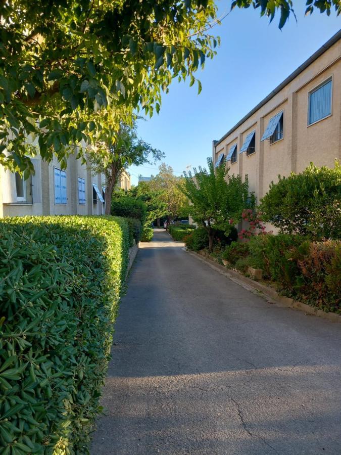Appartement/studio dans petite résidence calme La Ciotat Exterior foto